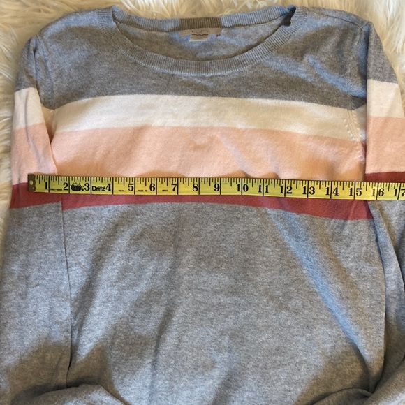 Loft 100% Cotton Striped Gray Pink Lightweight Sweater Size Medium - Picture 4 of 7